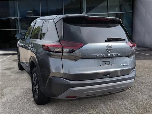Used 2023 Nissan Rogue SV AWD/4WD image 3