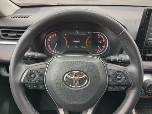 Used 2022 Toyota RAV4 Adventure image 18