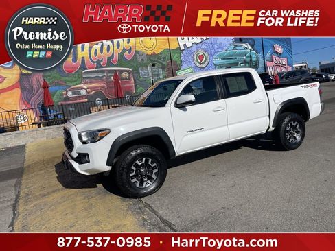 Used 2020 Toyota Tacoma TRD Off-Road image 1