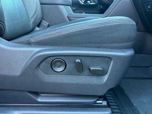 Used 2025 GMC Sierra 2500 AT4 w/ AT4 Premium Plus Package image 22