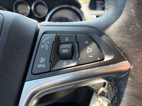 Used 2016 Buick Encore FWD image 12