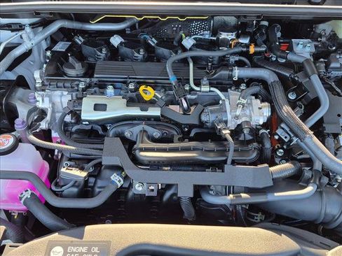 New 2027 Toyota Prius LE FWD image 15