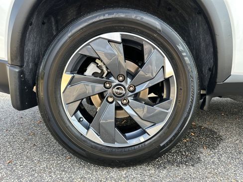 New 2026 Nissan Rogue SV image 17