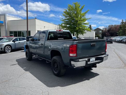 Used 2014 GMC Sierra 2500 SLE AWD/4WD image 3