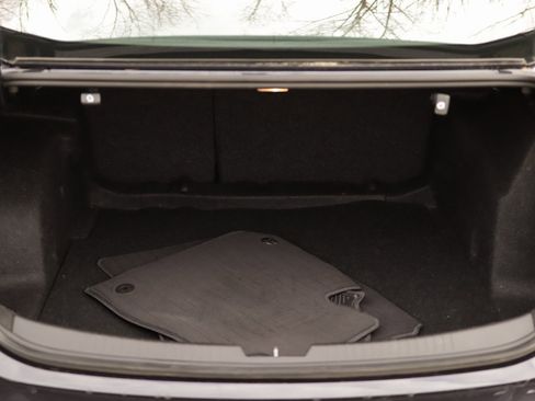 Used 2022 Chevrolet Malibu RS image 24