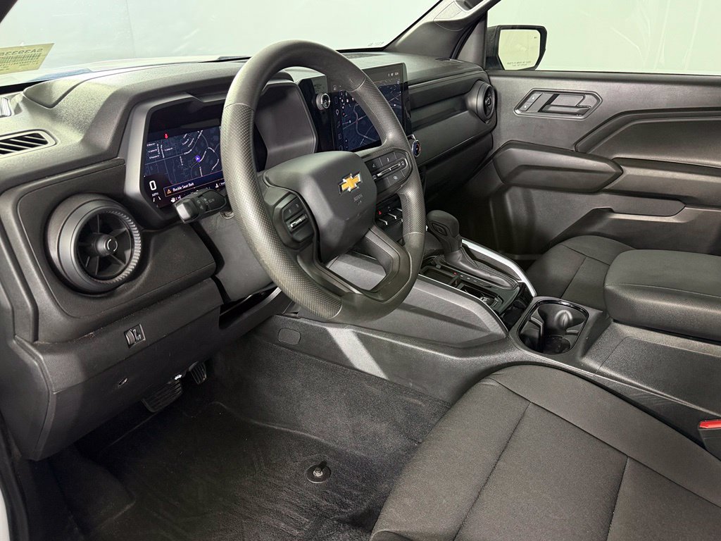 Used 2025 Chevrolet Colorado W/T RWD image 22