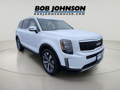 Used 2022 Kia Telluride EX w/ EX Premium Package