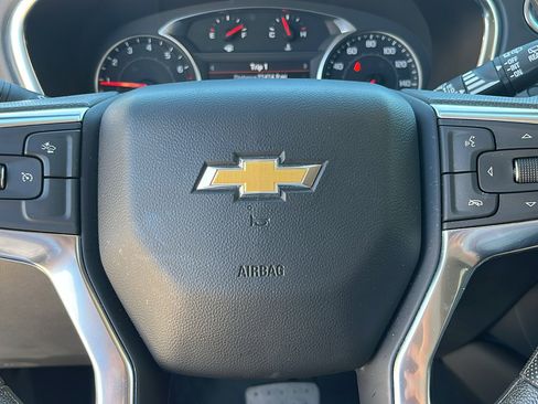 Used 2025 Chevrolet Blazer LT image 15