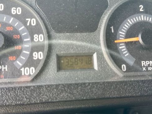 Used 2001 HUMMER H1 4-Door Open Top image 4