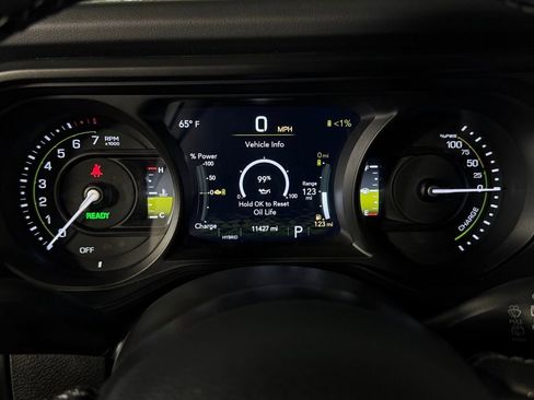 Certified 2025 Jeep Wrangler Unlimited Rubicon 4xe image 14