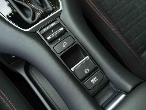 Used 2026 Honda HR-V Sport image 28