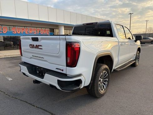 Used 2022 GMC Sierra 1500 AT4 w/ AT4 Premium Package image 3