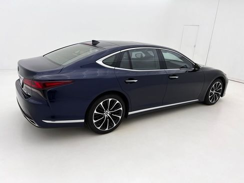 Used 2023 Lexus LS 500 AWD w/ Luxury Package image 7