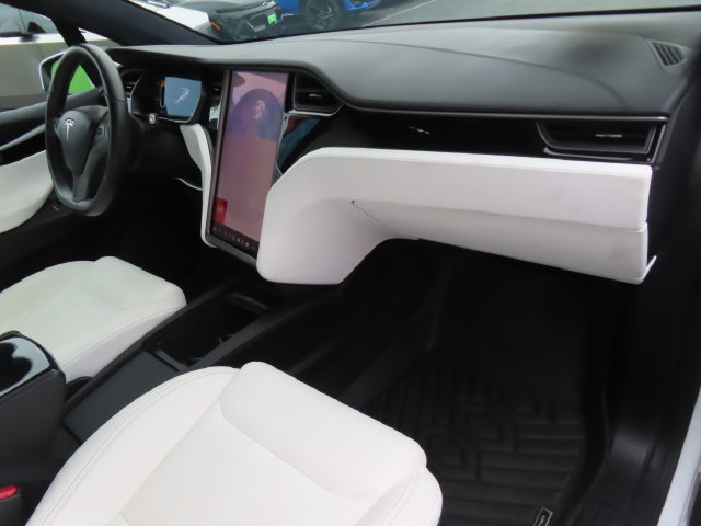Used 2020 Tesla Model X Long Range AWD/4WD image 33