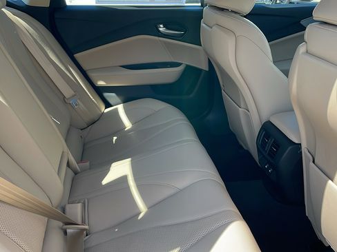 New 2025 Acura TLX w/ Technology Package image 28
