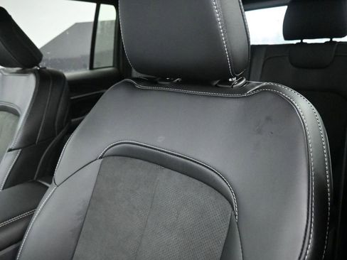 New 2026 Jeep Grand Cherokee Laredo AWD/4WD image 13