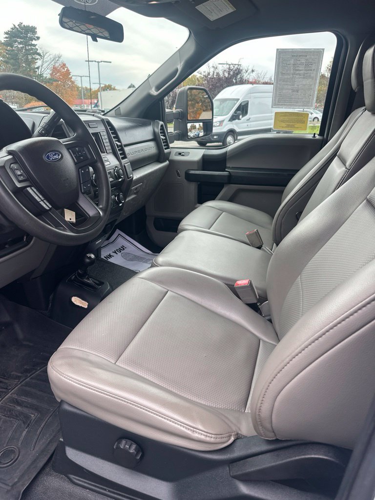 Used 2017 Ford F350 XL AWD/4WD image 7