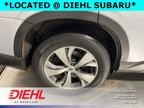 Used 2022 Subaru Ascent Premium w/ Convenience Package image 10