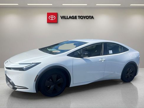 New 2026 Toyota Prius Plug-In Hybrid image 1
