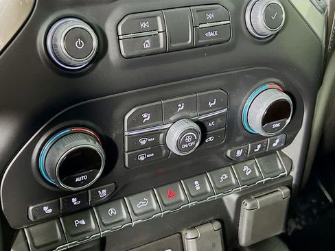 Certified 2022 Chevrolet Silverado 1500 LTZ image 14