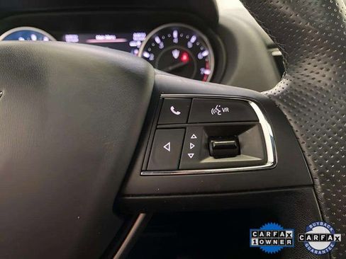 Used 2021 Maserati Levante image 29