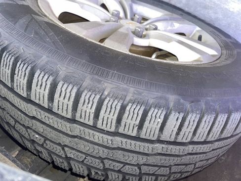 Used 2015 Chevrolet Equinox LS image 4