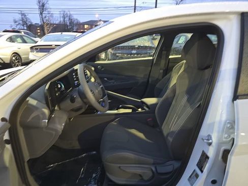 New 2026 Hyundai Elantra Sport image 11