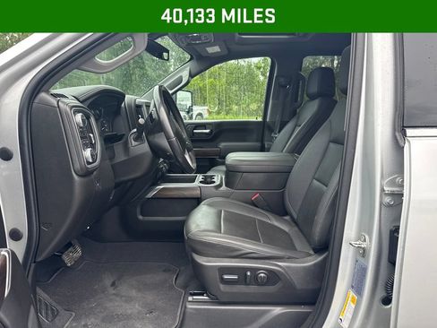 Used 2023 GMC Sierra 2500 SLT w/ SLT Convenience Package AWD/4WD image 4