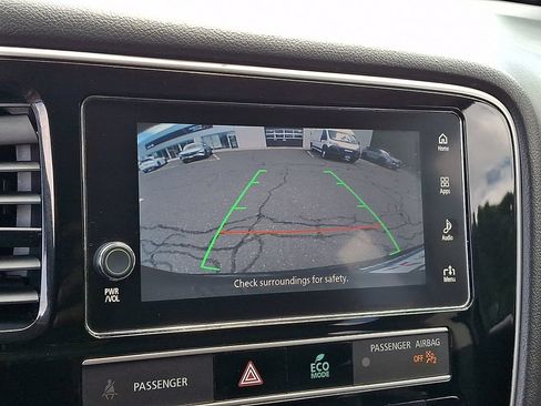 Used 2019 Mitsubishi Outlander SE AWD/4WD image 19