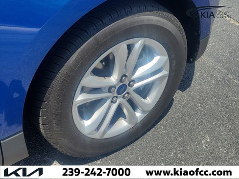 Used 2020 Ford Edge SEL w/ Convenience Package FWD image 7