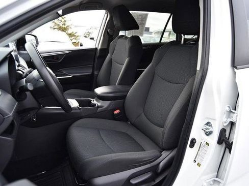 Used 2024 Toyota RAV4 LE image 18