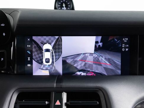 Used 2021 Porsche Taycan 4S image 43