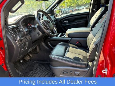 Used 2021 Nissan Titan PRO-4X w/ Pro-4x Convenience Package AWD/4WD image 18