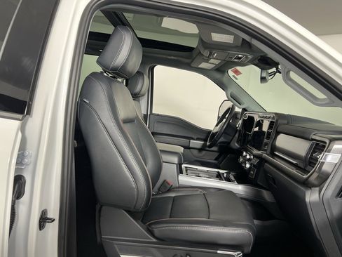 Used 2023 Ford F350 Lariat w/ Lariat Ultimate Package image 32