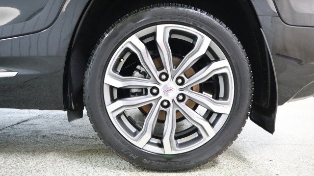 Used 2018 GMC Terrain Denali w/ Advanced Safety Package AWD/4WD image 22