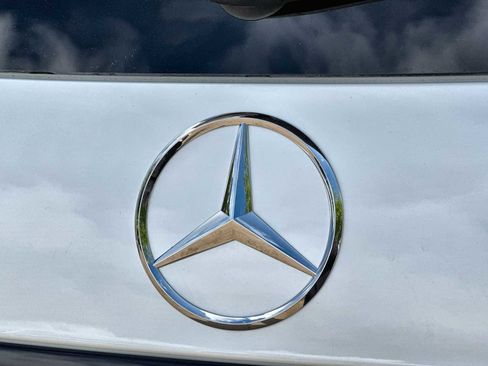 New 2026 Mercedes-Benz GLC 300 image 16
