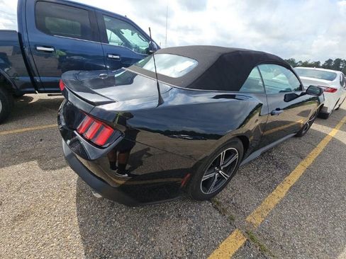 Used 2024 Ford Mustang Premium RWD image 4
