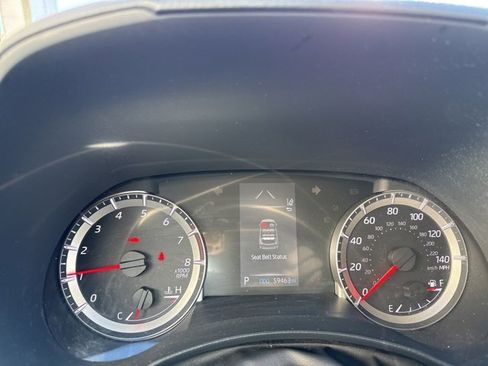 Used 2022 Toyota Highlander LE image 13