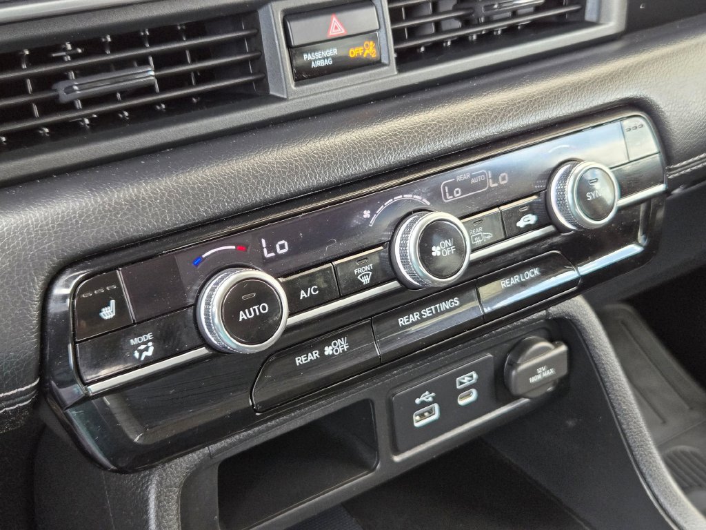 Used 2023 Honda Pilot Touring image 19