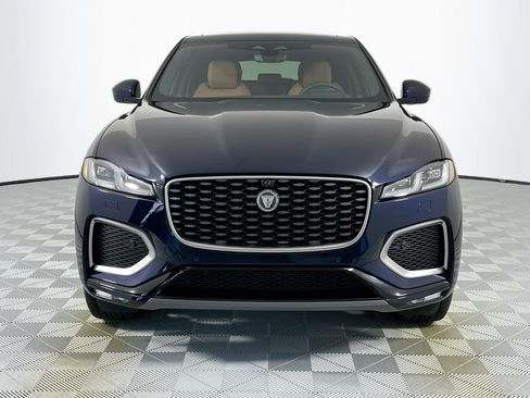 New 2026 Jaguar F-PACE R-Dynamic S image 2