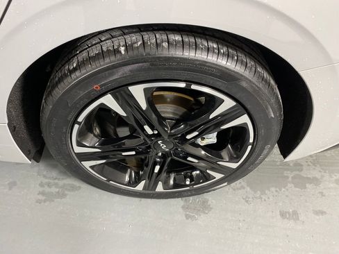 Used 2024 Kia K5 GT-Line image 28