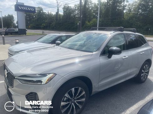 Used 2024 Volvo XC60 B5 Plus w/ Climate Package AWD/4WD image 1