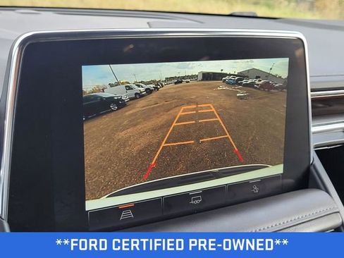 Used 2024 GMC Yukon XL SLE w/ Gmc Pro Safety Plus Package image 26