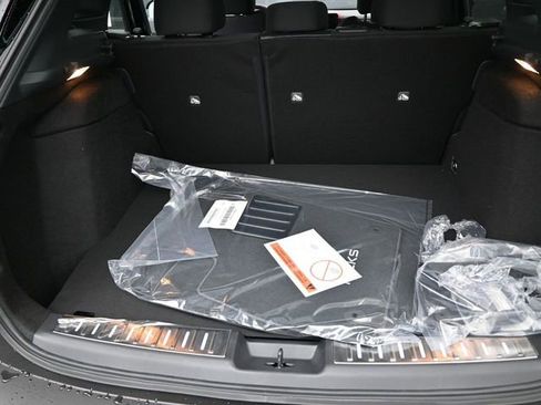 Certified 2025 Nissan Kicks SV w/ Illumination Package AWD/4WD image 28