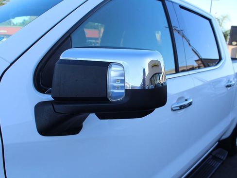 Used 2019 Chevrolet Silverado 1500 LTZ w/ LTZ Plus Package AWD/4WD image 13
