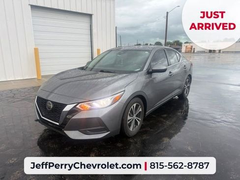 Used 2021 Nissan Sentra SV FWD image 1