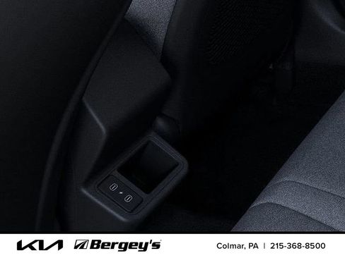 Certified 2025 Kia K4 GT-Line Turbo FWD image 34
