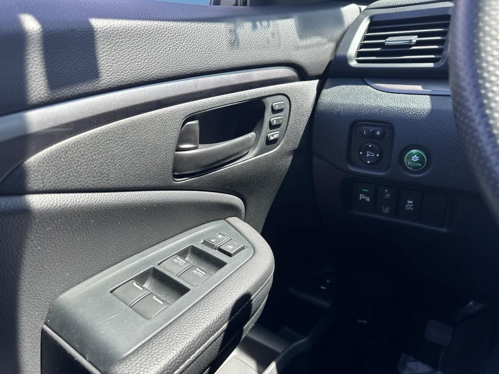 Used 2023 Honda Passport EX-L image 22