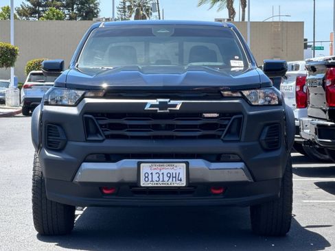 Used 2026 Chevrolet Colorado Trail Boss AWD/4WD image 10