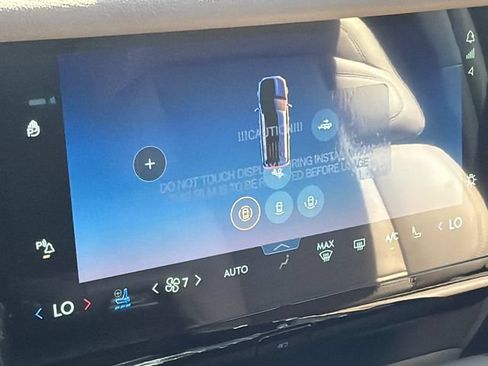 New 2027 Lincoln Navigator L Black Label AWD/4WD image 28
